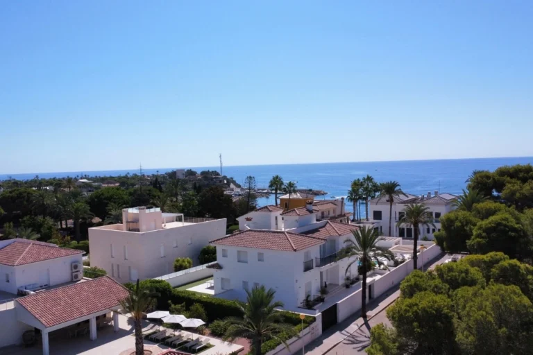 Ansicht über das Haus raus auf die Bucht Finca Cabo Roig Ferienhaus Spanien